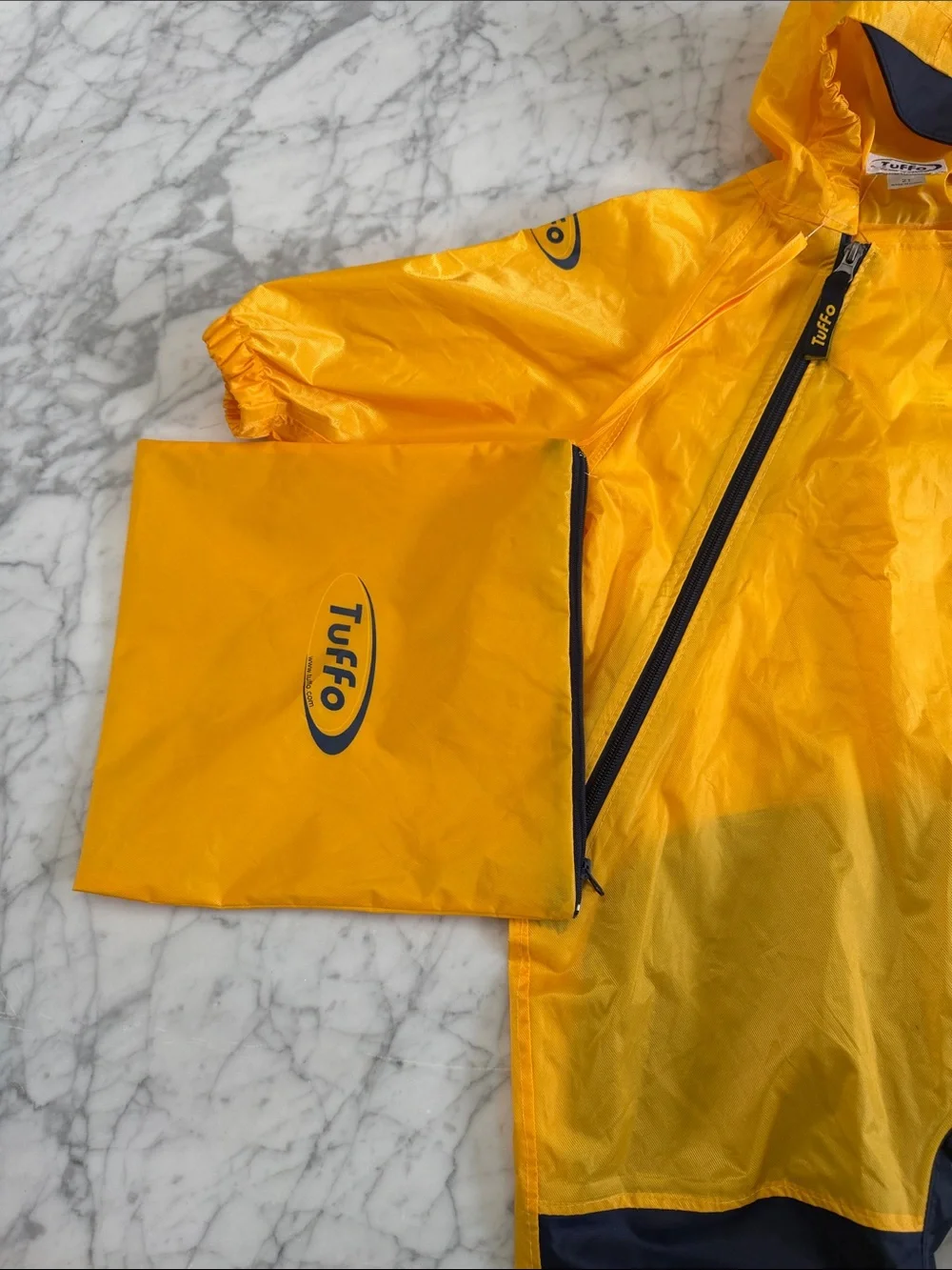 TUFFO Unisex Rain Suit Rainsuit Muddy Buddy Outdoor Coveralls Yellow SZ 2T NWOT